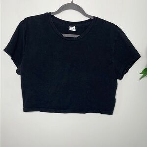 TNA Black Cropped T-Shirt with Short Sleeves